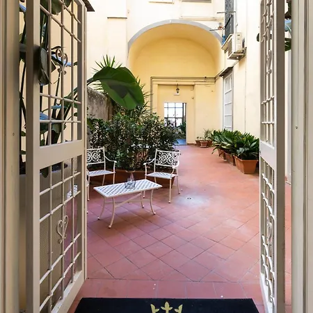Palazzo Principi Di Sannicandro