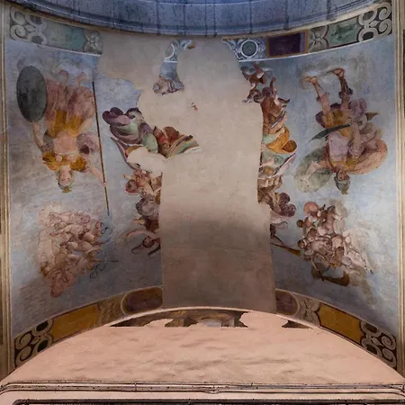 Appartamento Palazzo Principi Di Sannicandro *